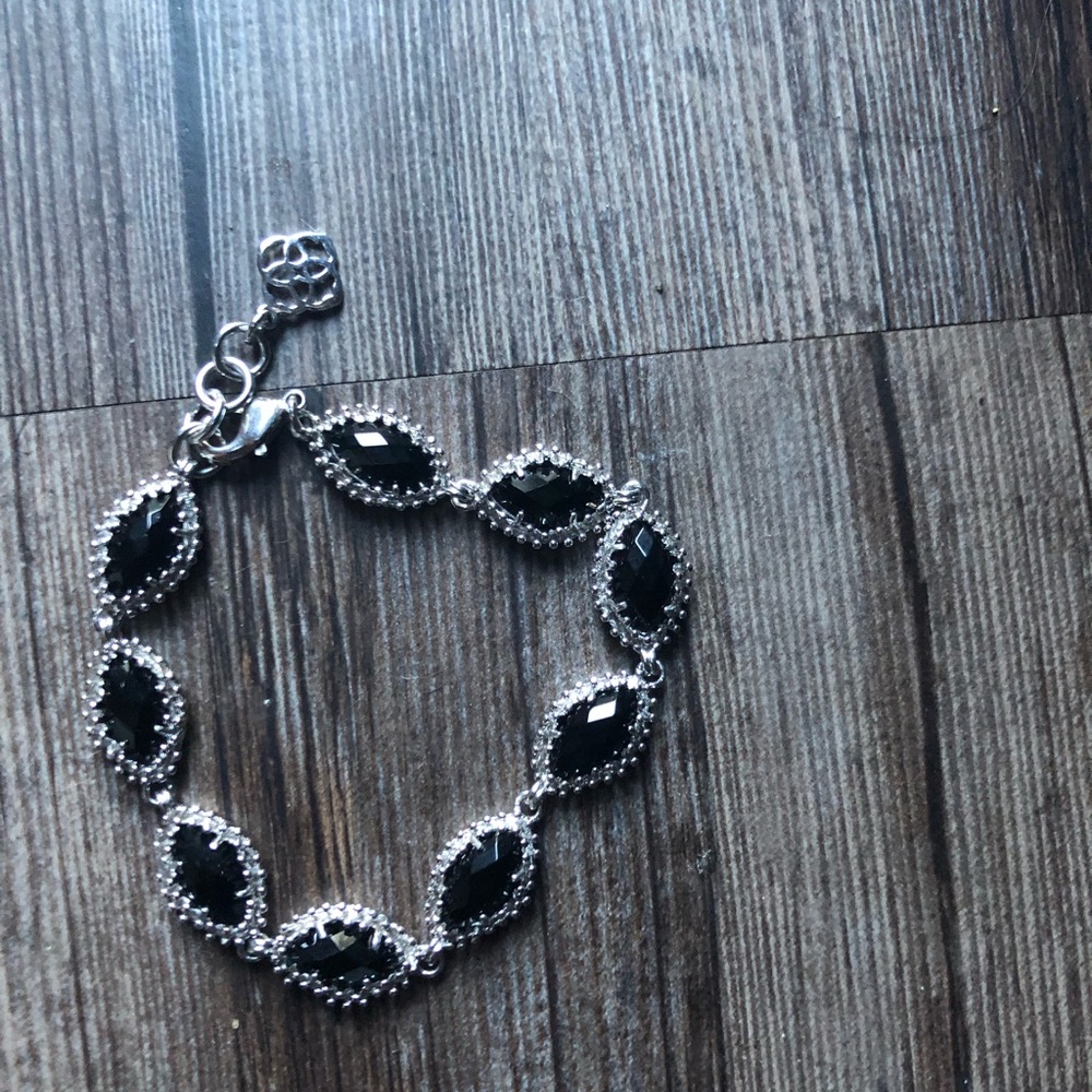 KENDRA SCOTT BRACELET